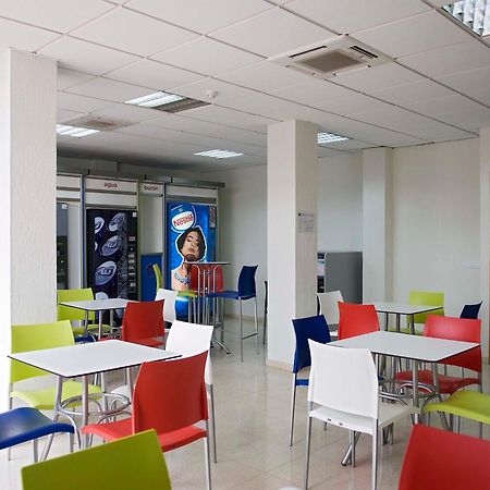Albergue Inturjoven Sevilla Exteriér fotografie