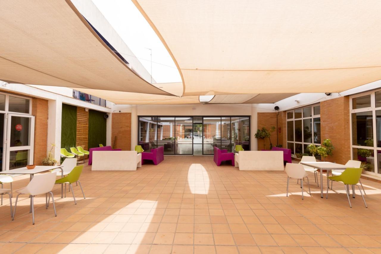 Albergue Inturjoven Sevilla Exteriér fotografie