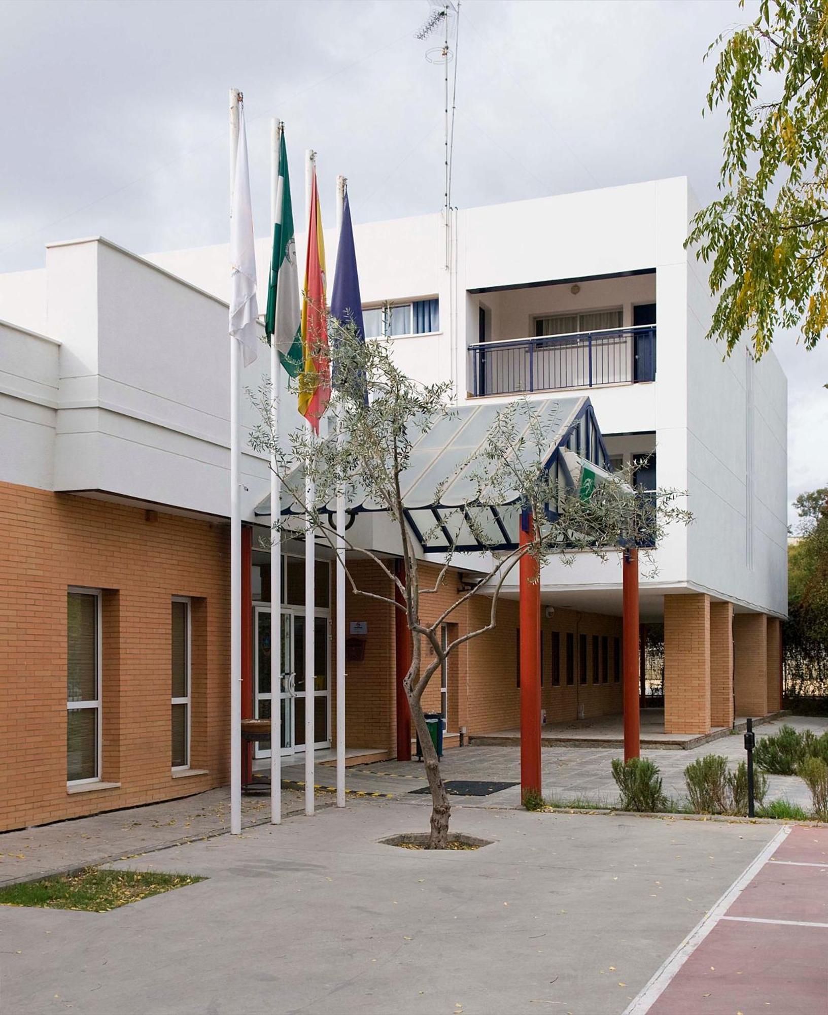 Albergue Inturjoven Sevilla Exteriér fotografie