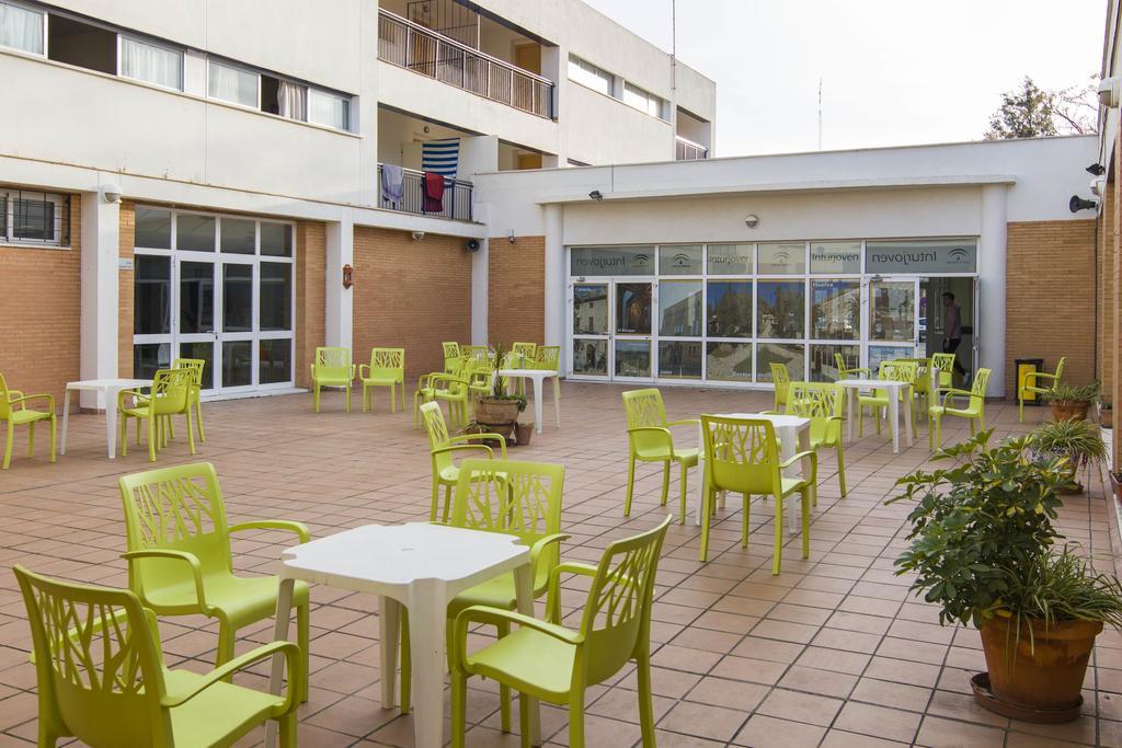 Albergue Inturjoven Sevilla Exteriér fotografie