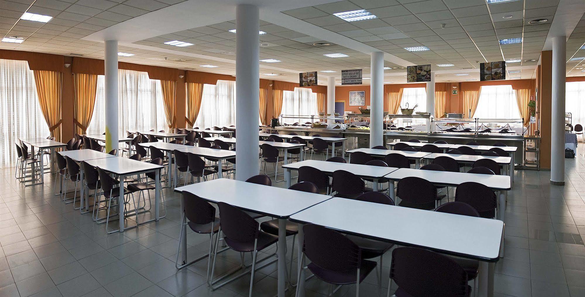 Albergue Inturjoven Sevilla Exteriér fotografie